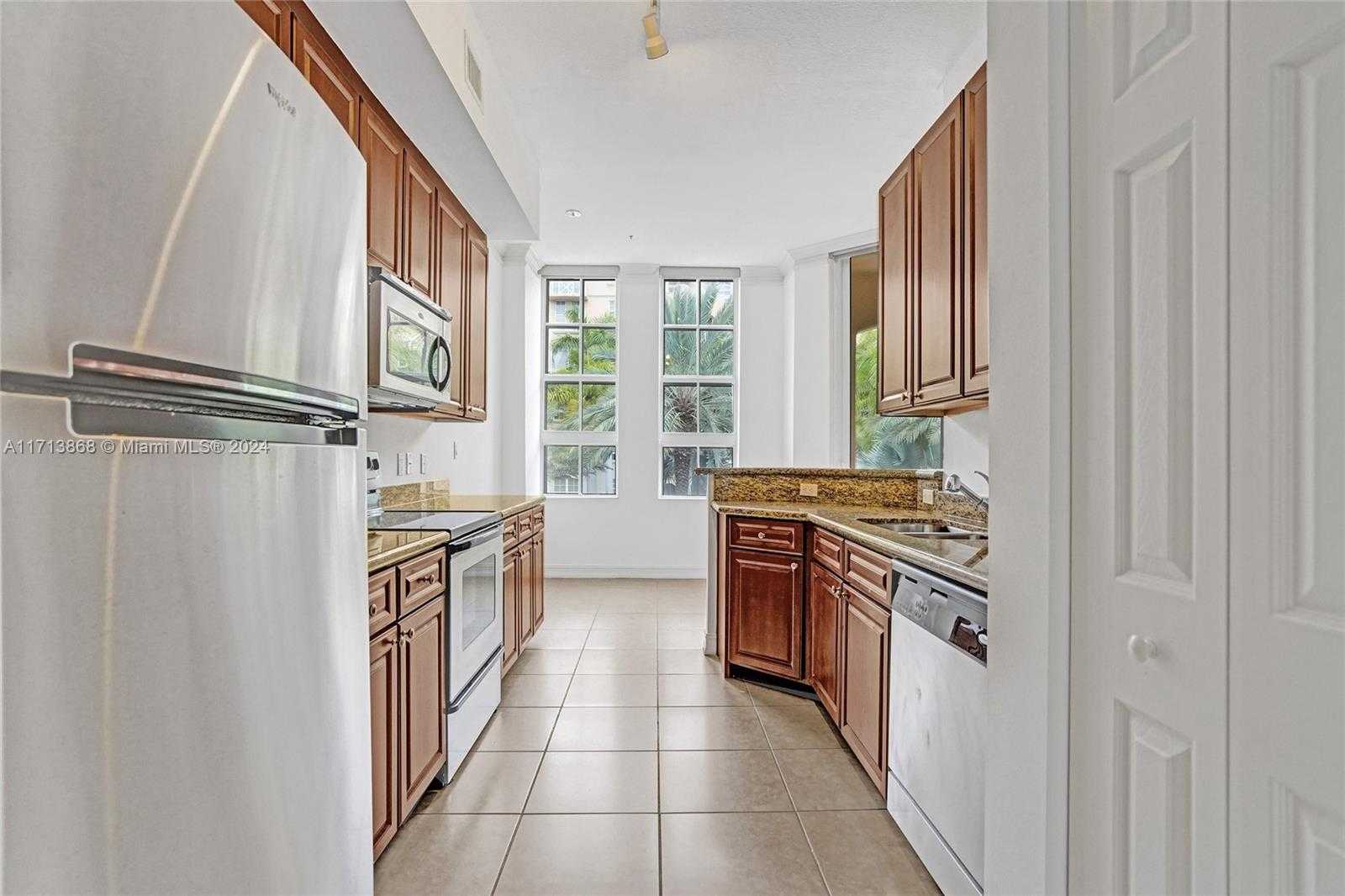 Small Image of 3001 NORTH EAST 185TH ST #328, Aventura Number 11