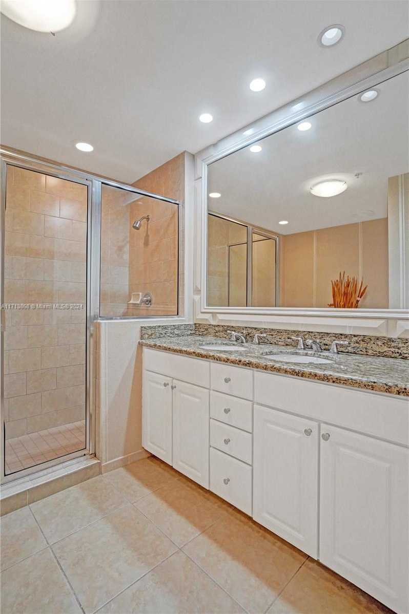 Small Image of 3001 NORTH EAST 185TH ST #328, Aventura Number 27