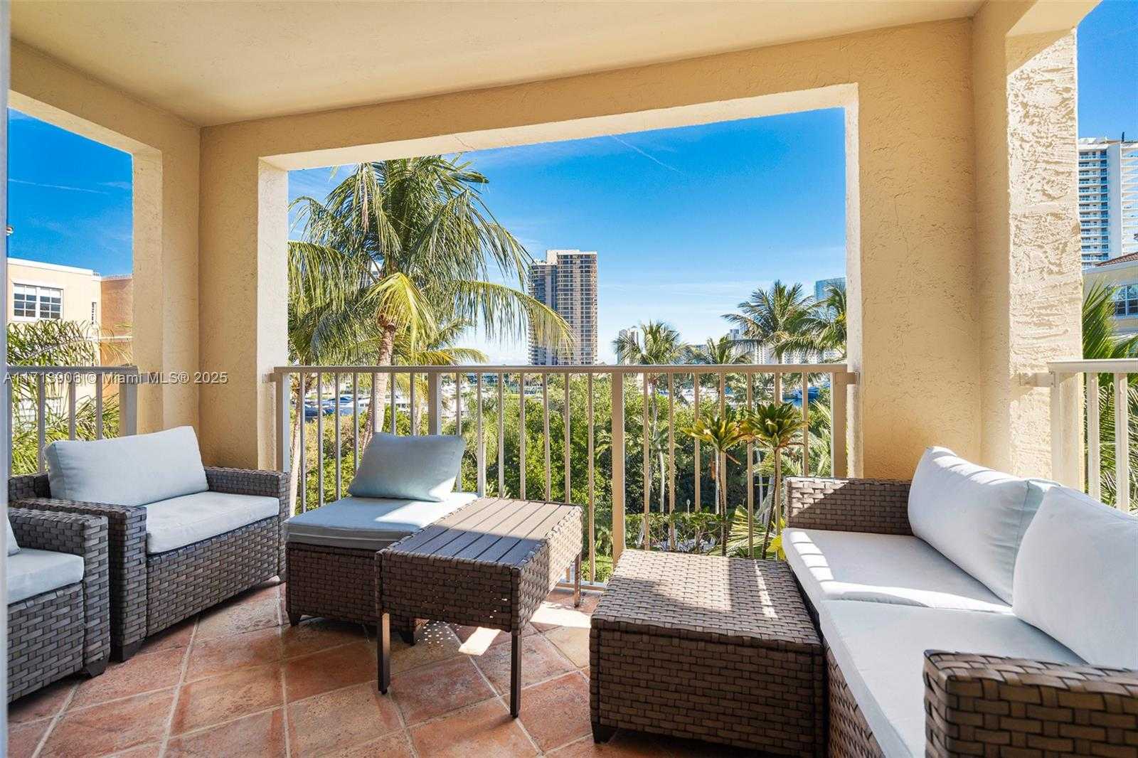 Small Image of 19801 EAST COUNTRY CLUB DR #4508, Aventura Number 33