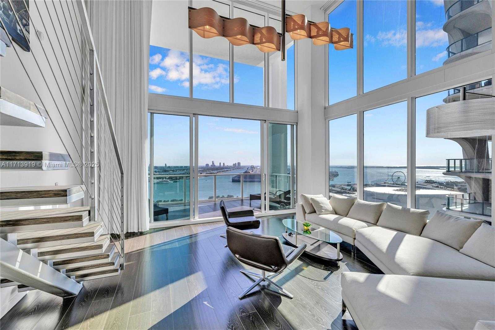 Small Image of 1040 BISCAYNE BLVD #2501, Miami Number 26