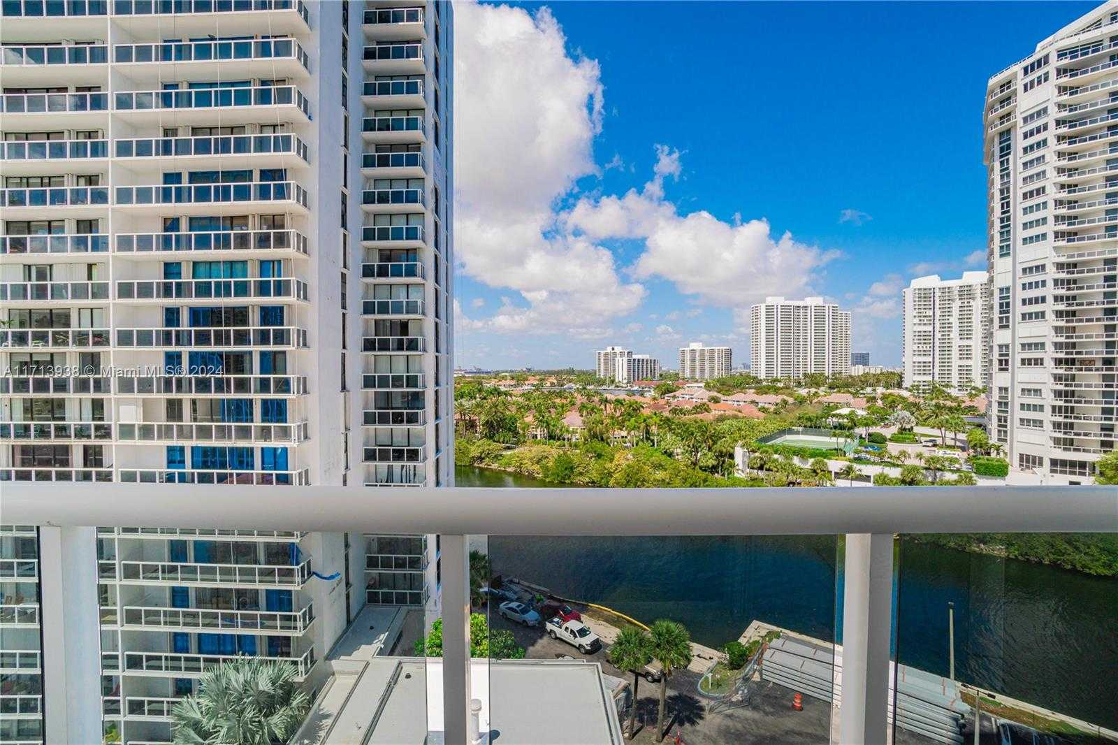 Small Image of 20515 EAST COUNTRY CLUB DR #1048, Aventura Number 23