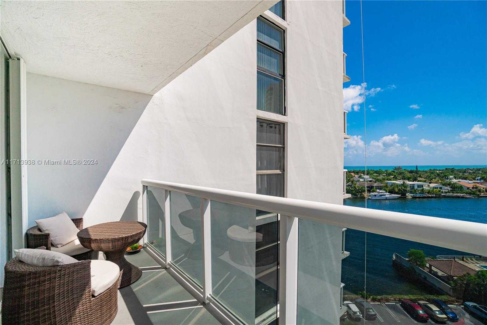 Small Image of 20515 EAST COUNTRY CLUB DR #1048, Aventura Number 4