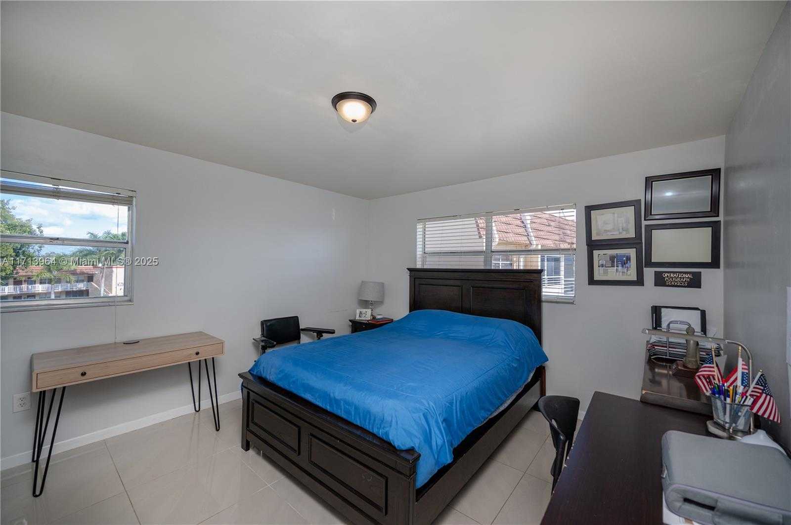 Small Image of 8861 SUNRISE LAKES BLVD #301, Sunrise Number 10