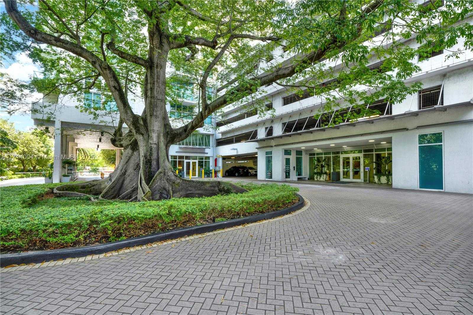 Small Image of 1861 NORTH WEST S RIVER DR #1805, Miami Number 16