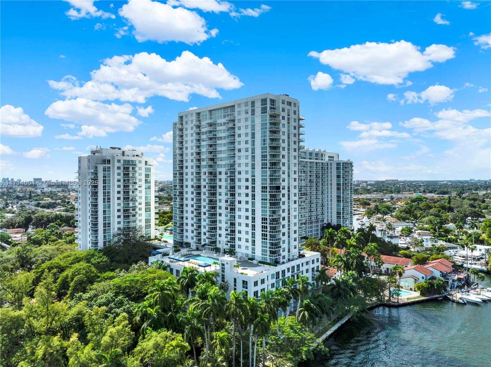 Small Image of 1861 NORTH WEST S RIVER DR #1805, Miami Number 17