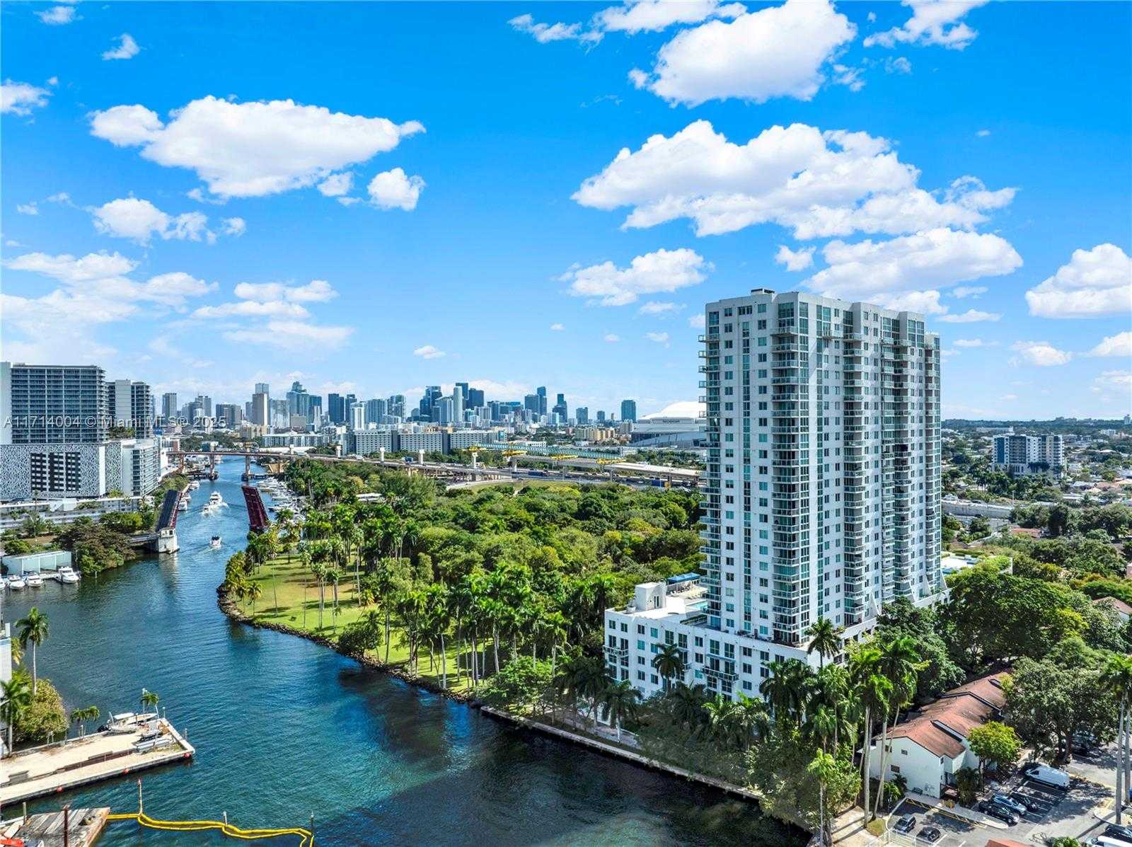 Small Image of 1861 NORTH WEST S RIVER DR #1805, Miami Number 18