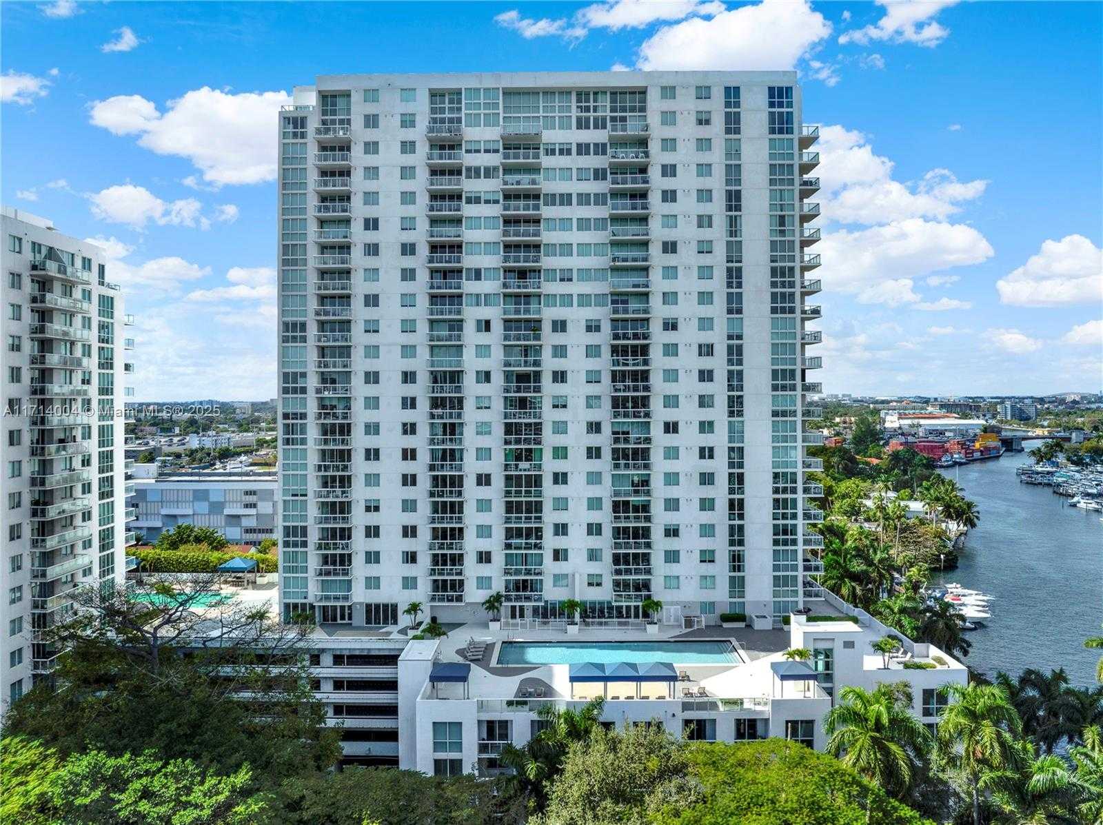 Small Image of 1861 NORTH WEST S RIVER DR #1805, Miami Number 19