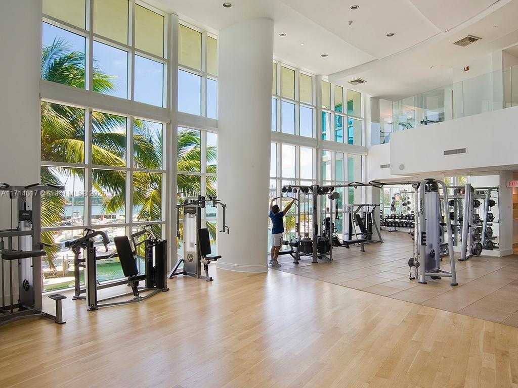 Small Image of 1000 SOUTH POINTE DR #PH1706, Miami Beach Number 30
