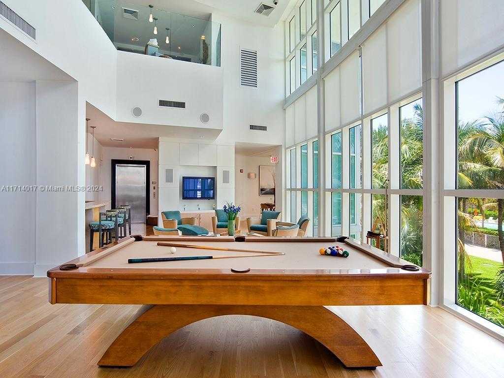 Small Image of 1000 SOUTH POINTE DR #PH1706, Miami Beach Number 36