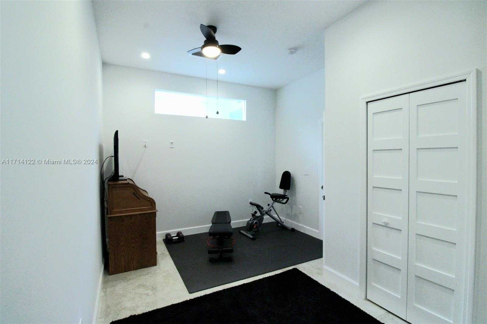 Small Image of 310 POINCIANA DR #802, Sunny Isles Beach Number 15