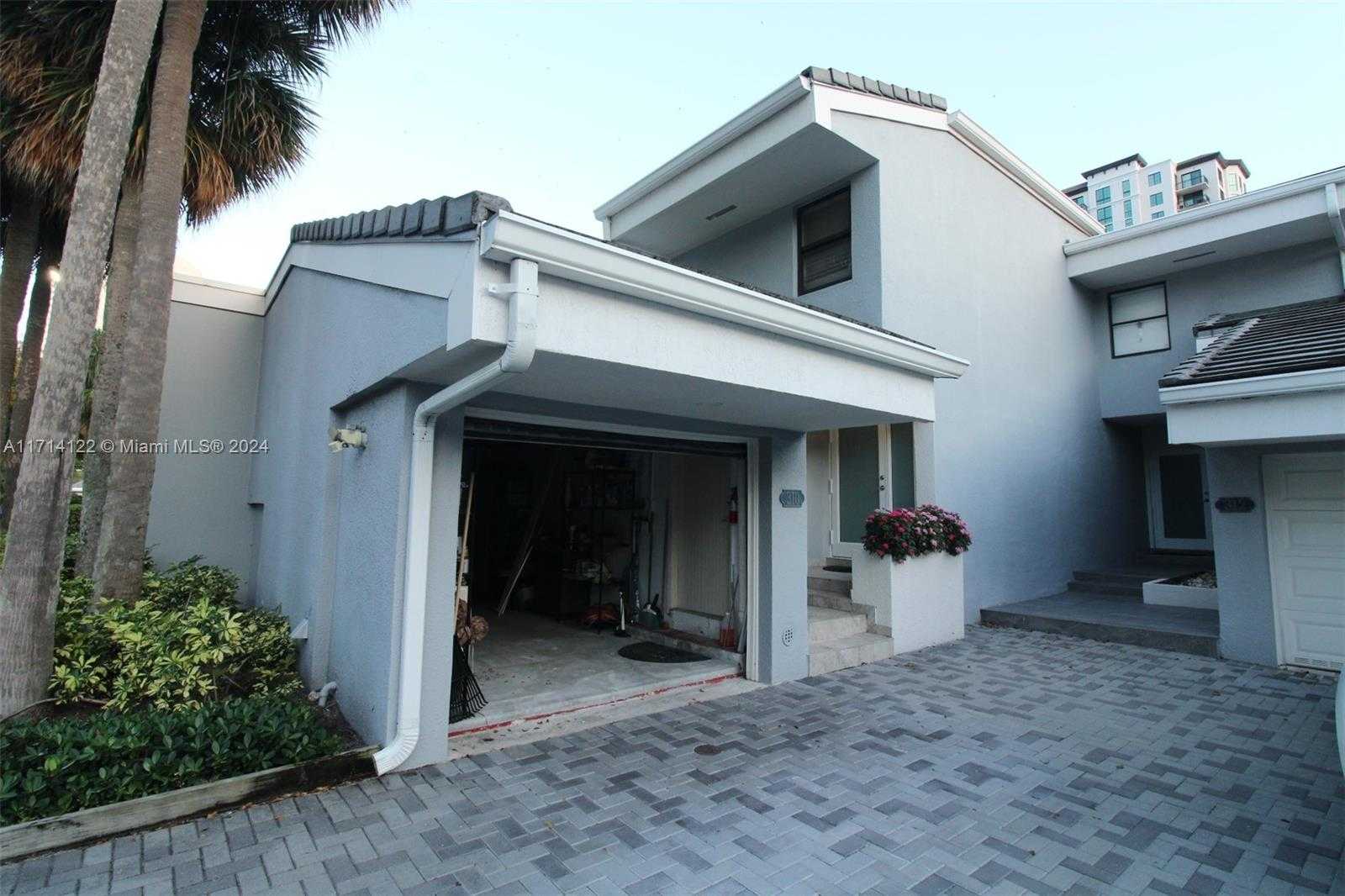 Small Image of 310 POINCIANA DR #802, Sunny Isles Beach Number 33