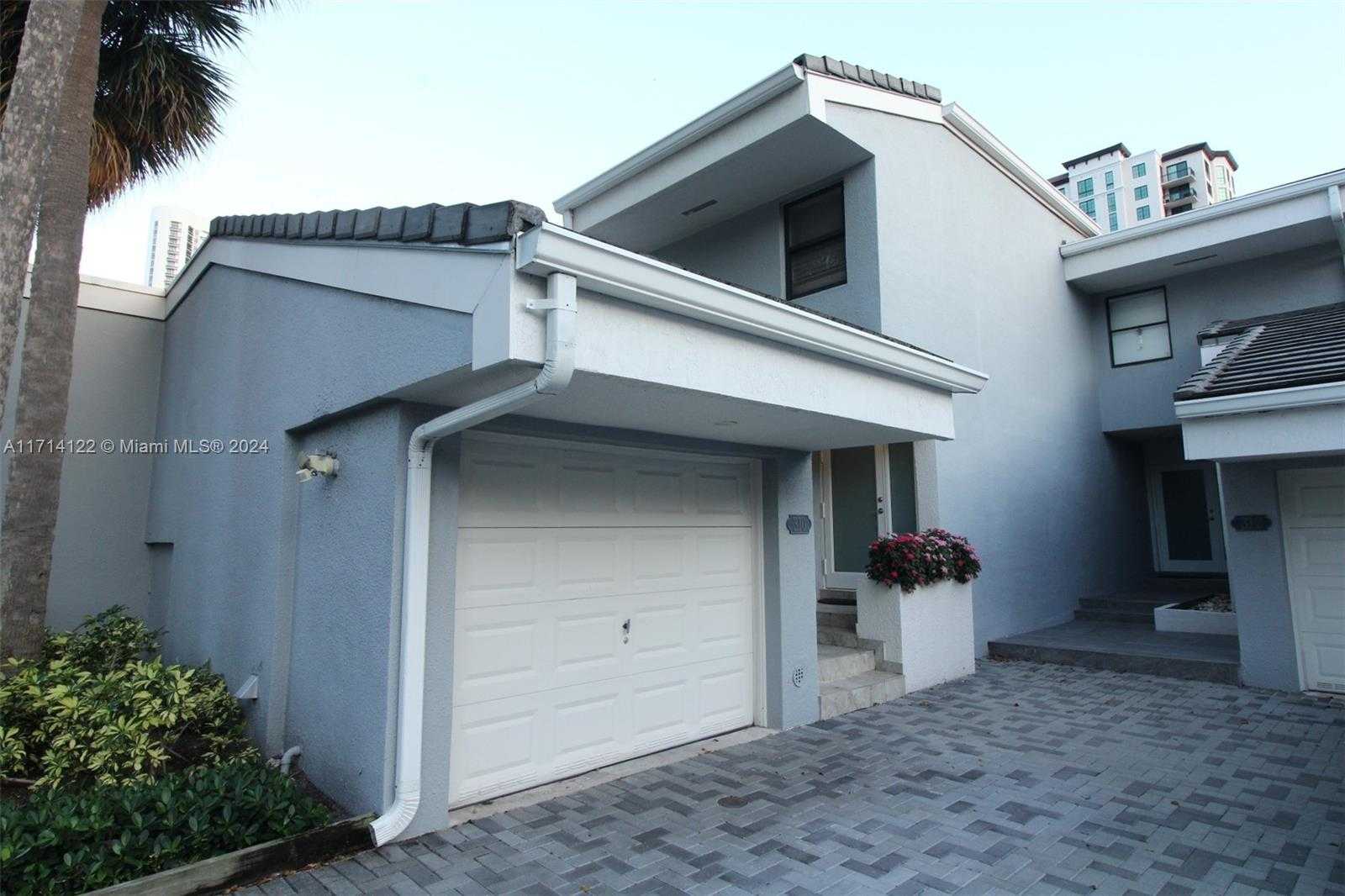 Small Image of 310 POINCIANA DR #802, Sunny Isles Beach Number 35