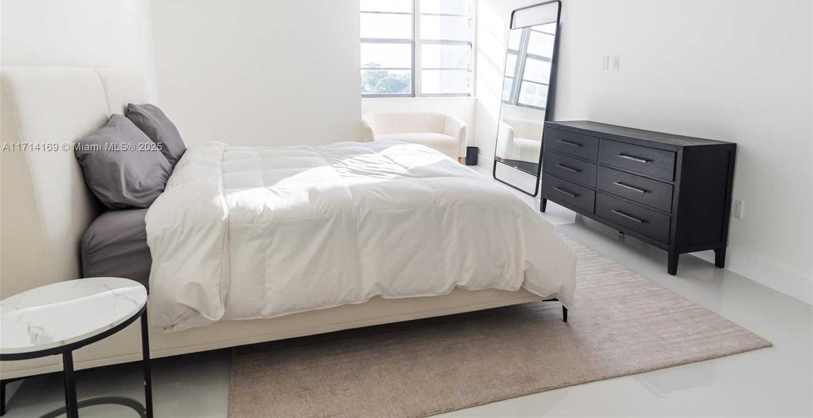 Small Image of 5701 COLLINS AVE #601, Miami Beach Number 11