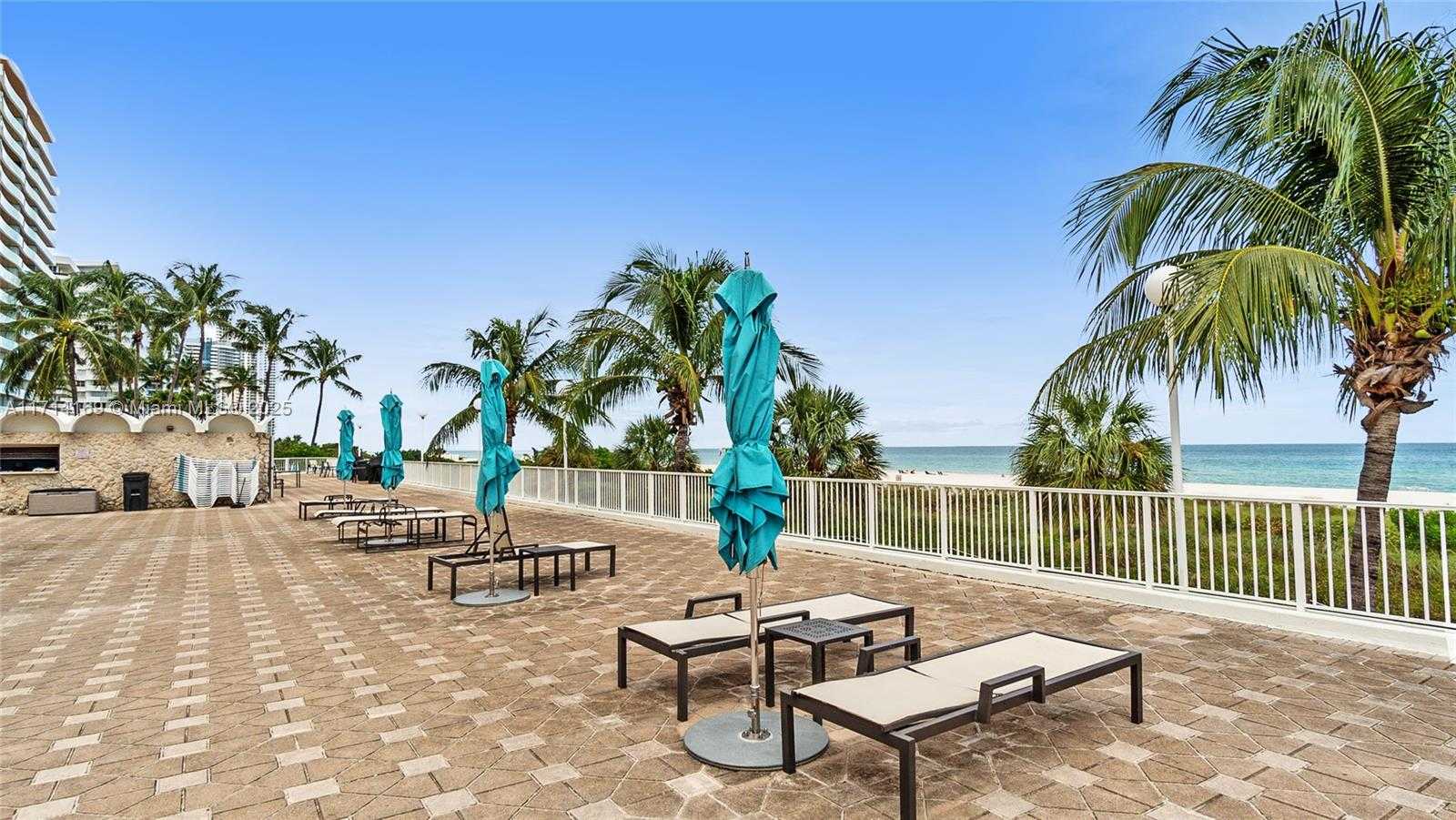 Small Image of 5701 COLLINS AVE #601, Miami Beach Number 26