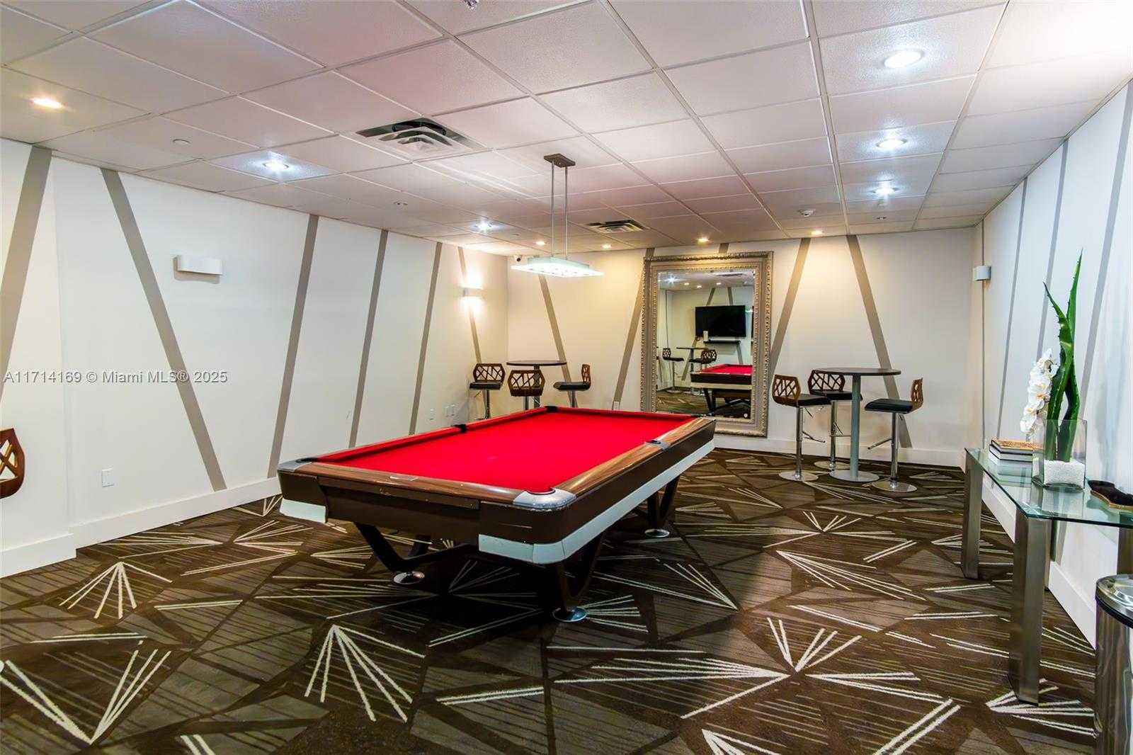 Small Image of 5701 COLLINS AVE #601, Miami Beach Number 35
