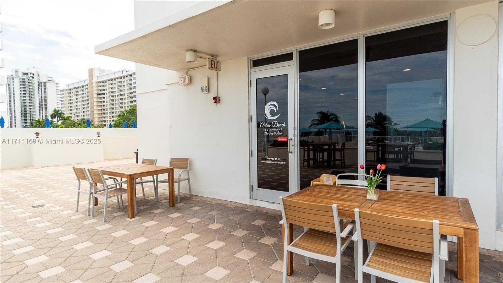 Small Image of 5701 COLLINS AVE #601, Miami Beach Number 36
