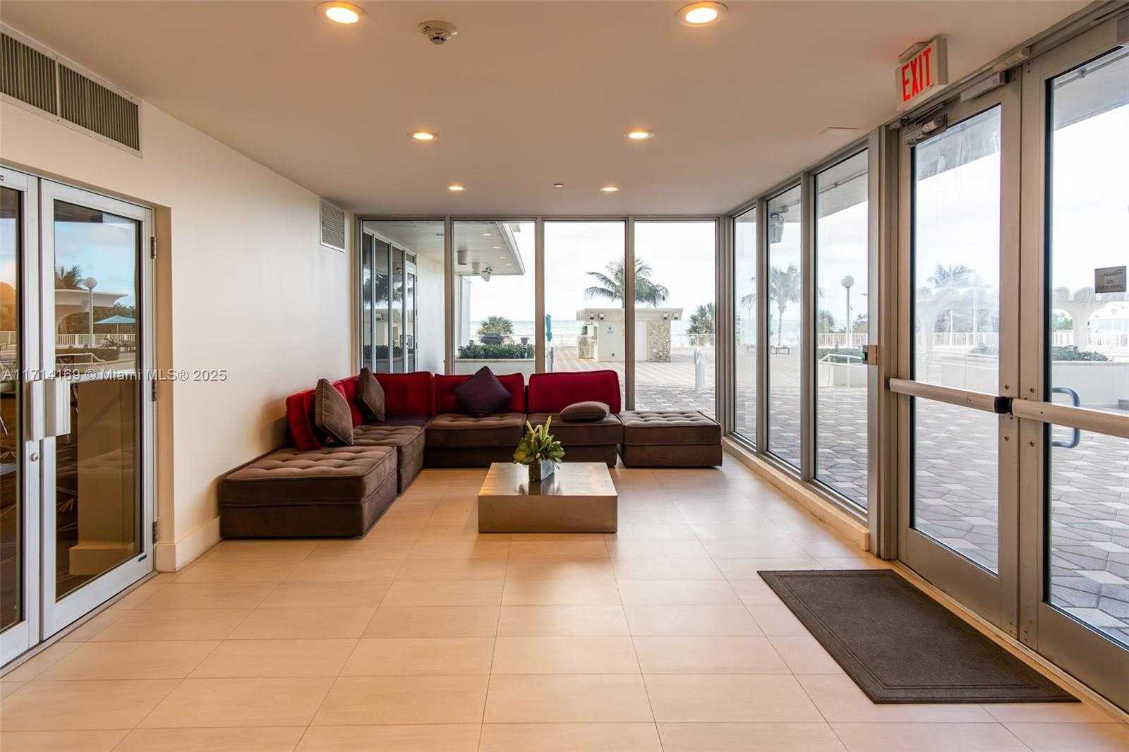 Small Image of 5701 COLLINS AVE #601, Miami Beach Number 41