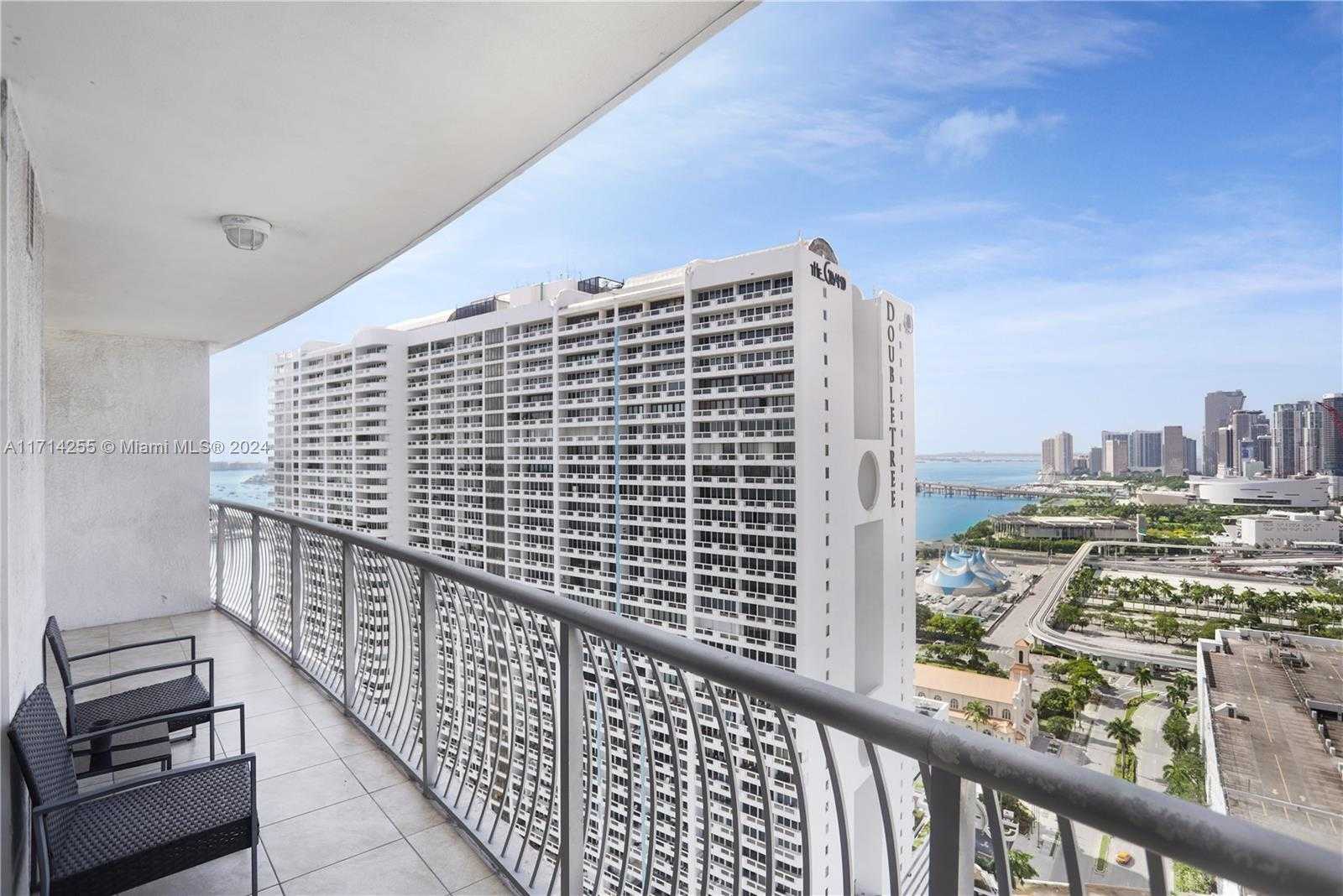 Small Image of 1750 NORTH BAYSHORE DR #3210, Miami Number 37