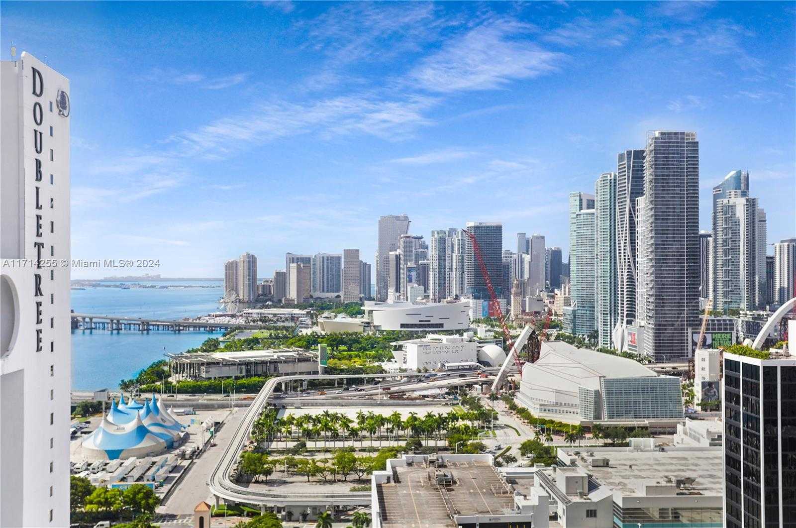 Small Image of 1750 NORTH BAYSHORE DR #3210, Miami Number 41