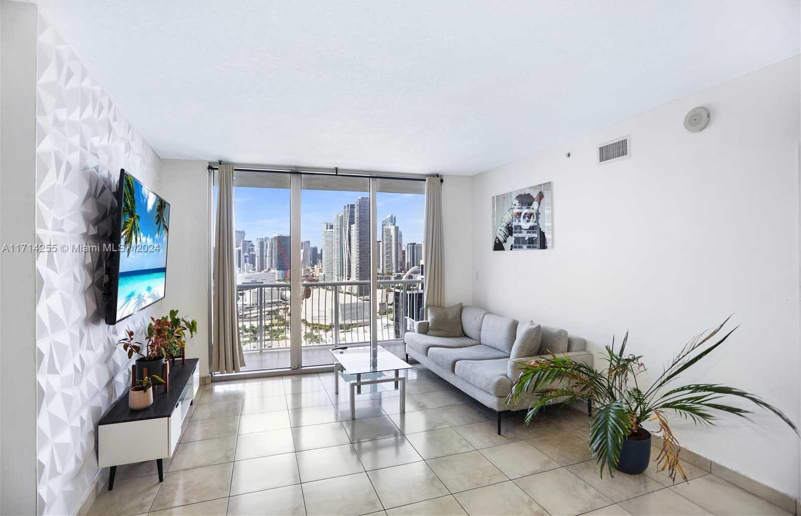 Small Image of 1750 NORTH BAYSHORE DR #3210, Miami Number 7