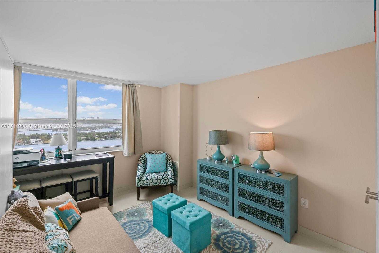 Small Image of 650 WEST AVE #2407, Miami Beach Number 20