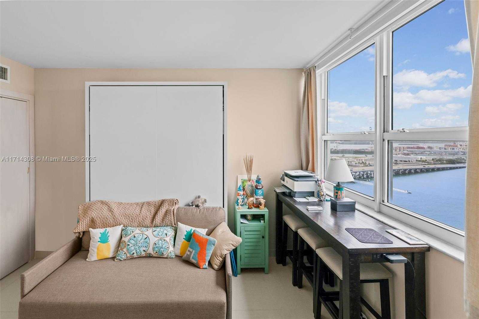 Small Image of 650 WEST AVE #2407, Miami Beach Number 22