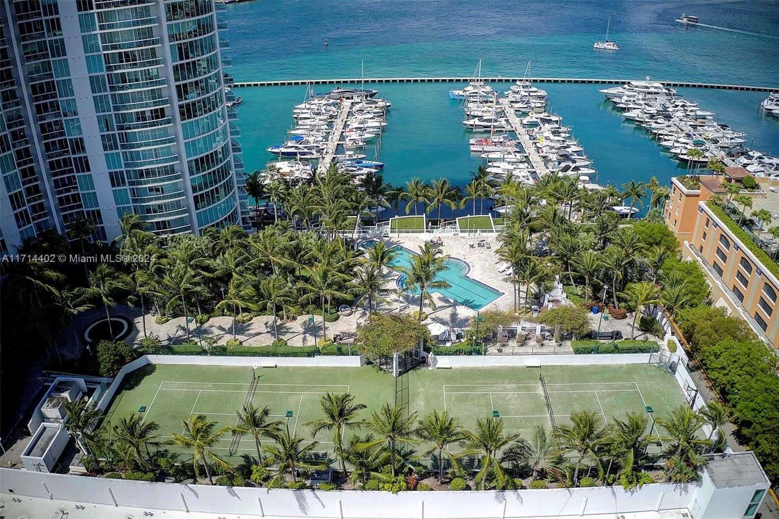Small Image of 1000 SOUTH POINTE DR #1406, Miami Beach Number 4
