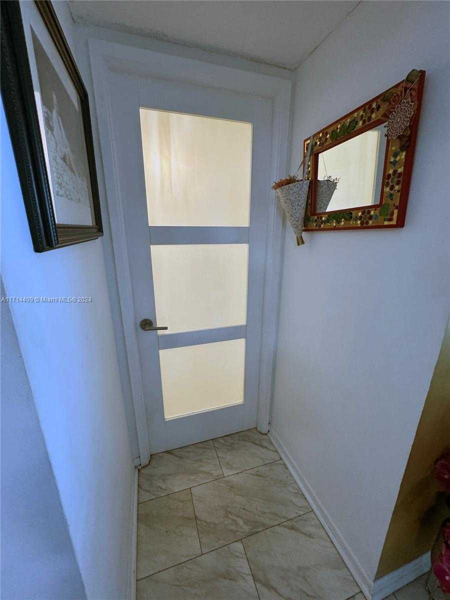 Small Image of 2851 NORTH EAST 183RD ST #303E, Aventura Number 16