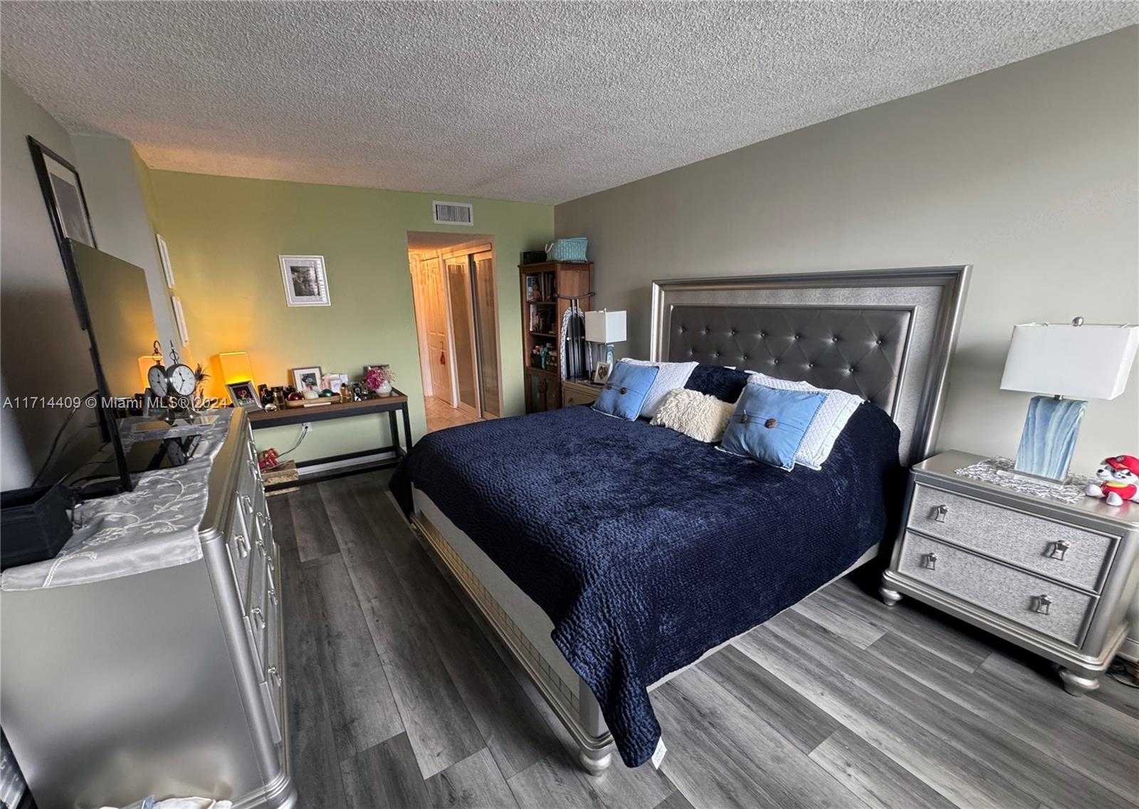 Small Image of 2851 NORTH EAST 183RD ST #303E, Aventura Number 23