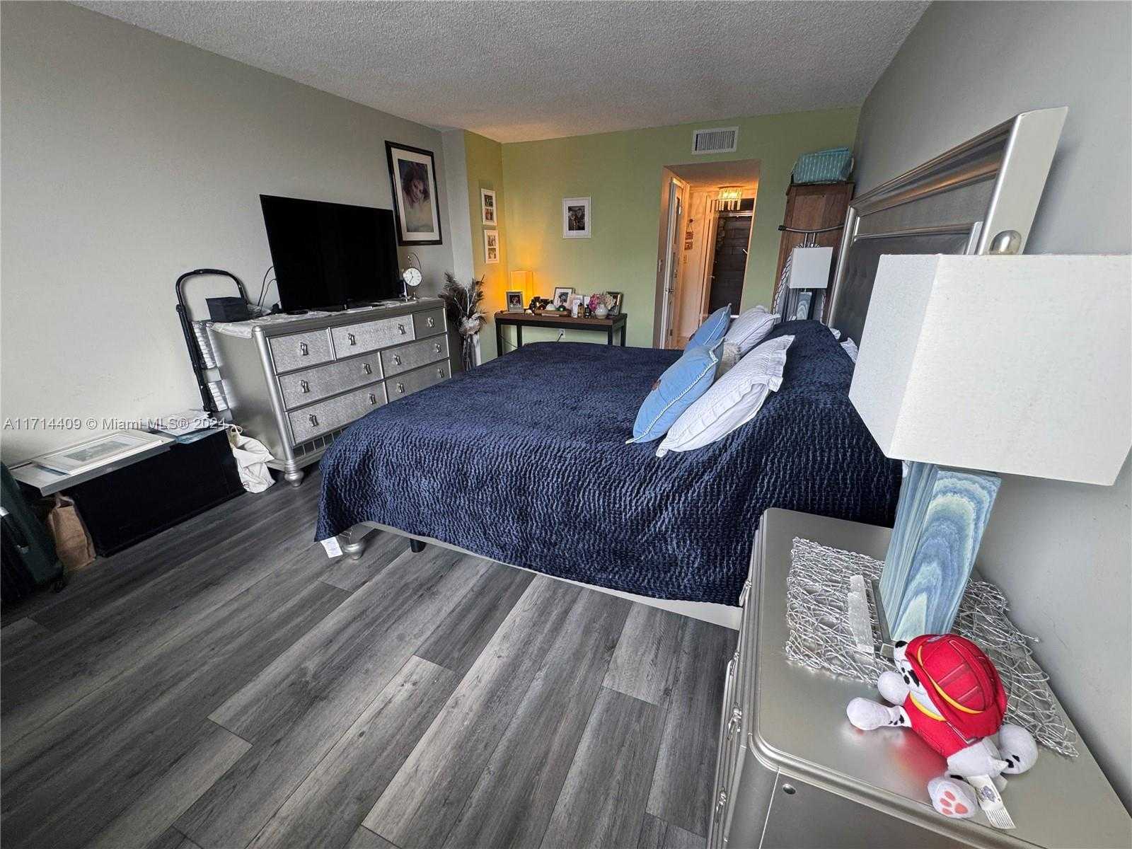 Small Image of 2851 NORTH EAST 183RD ST #303E, Aventura Number 28