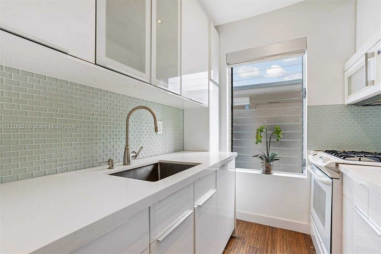 Small Image of 1050 PENNSYLVANIA AVE #29, Miami Beach Number 10