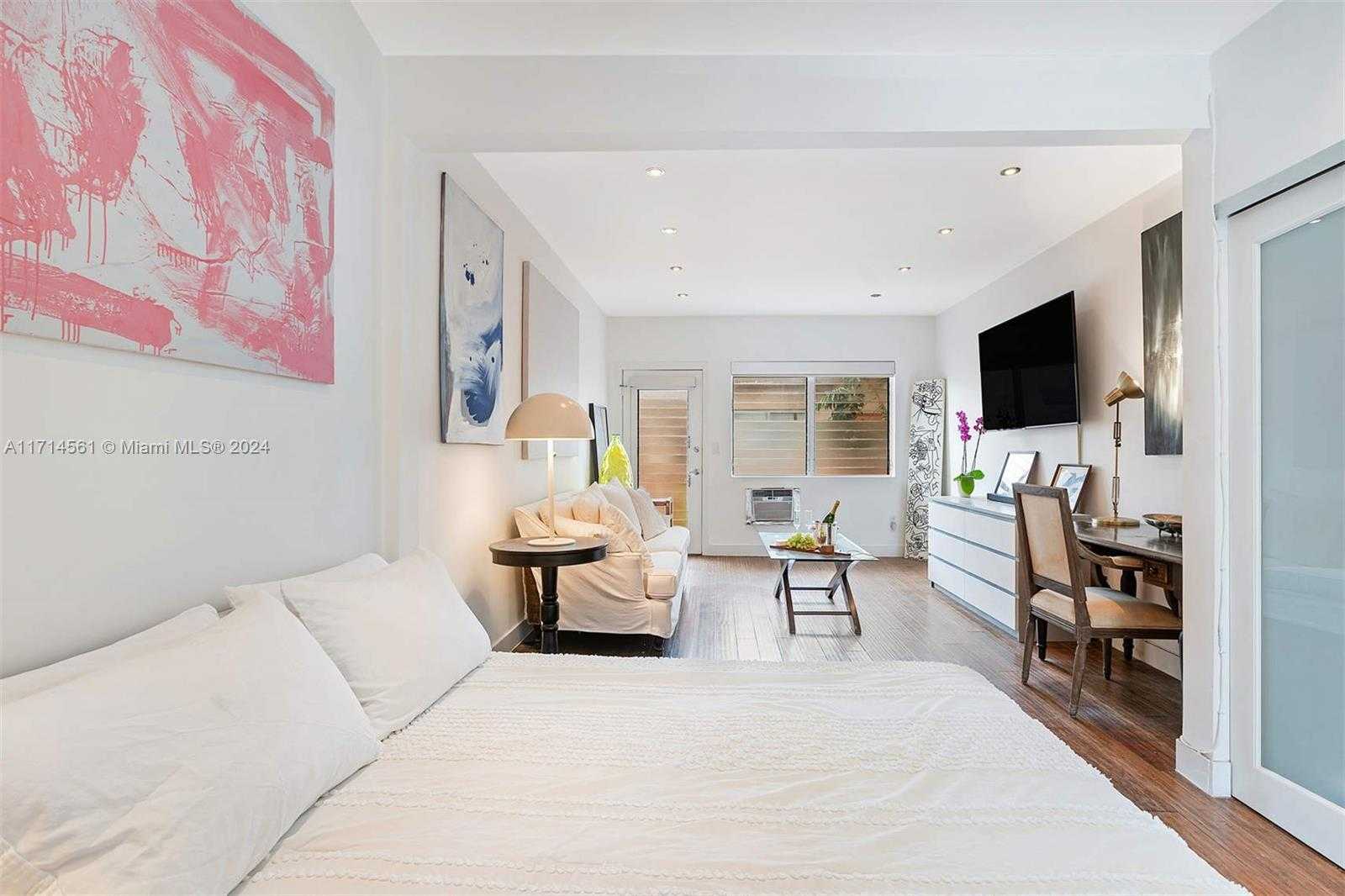 Small Image of 1050 PENNSYLVANIA AVE #29, Miami Beach Number 16
