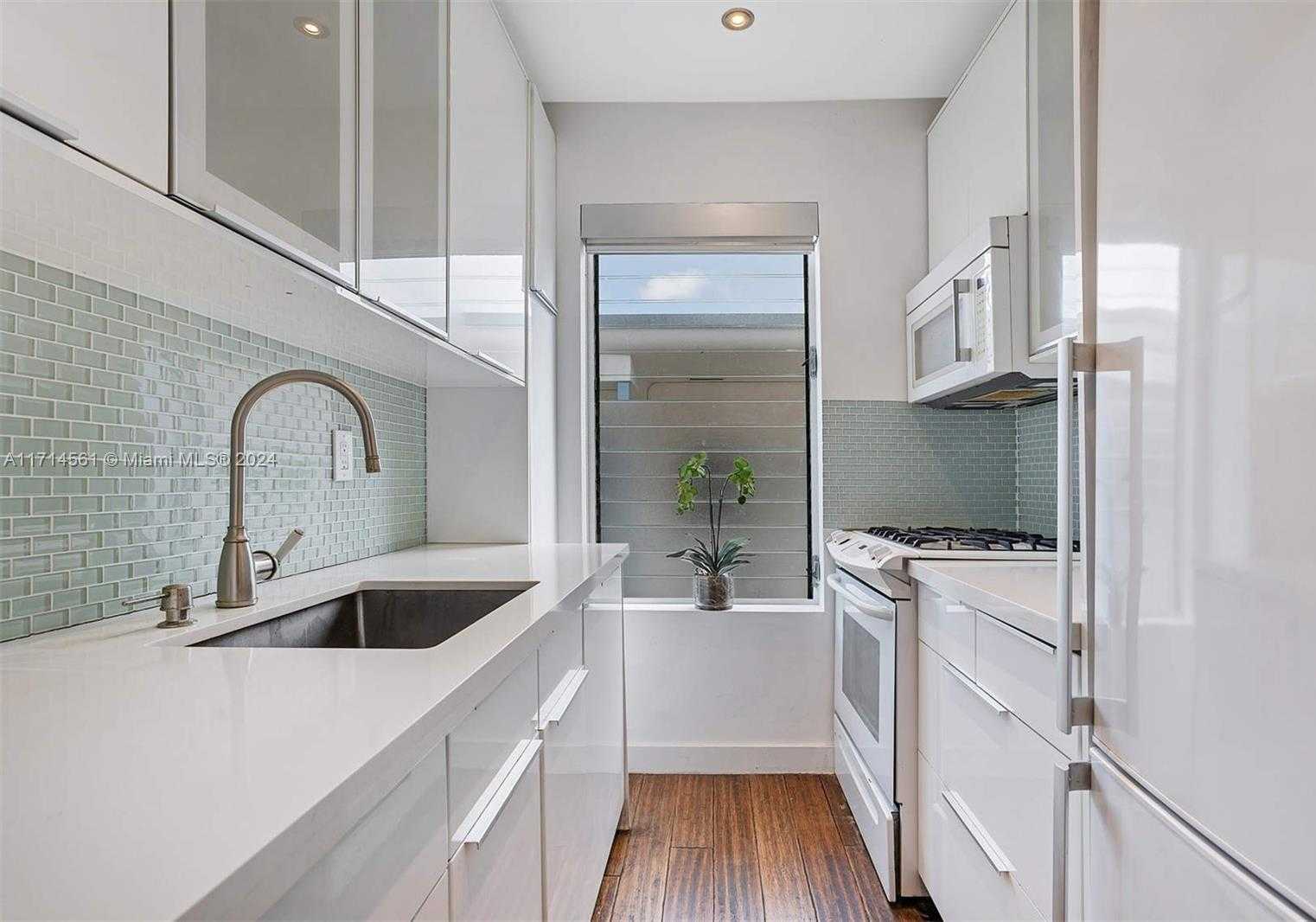 Small Image of 1050 PENNSYLVANIA AVE #29, Miami Beach Number 9