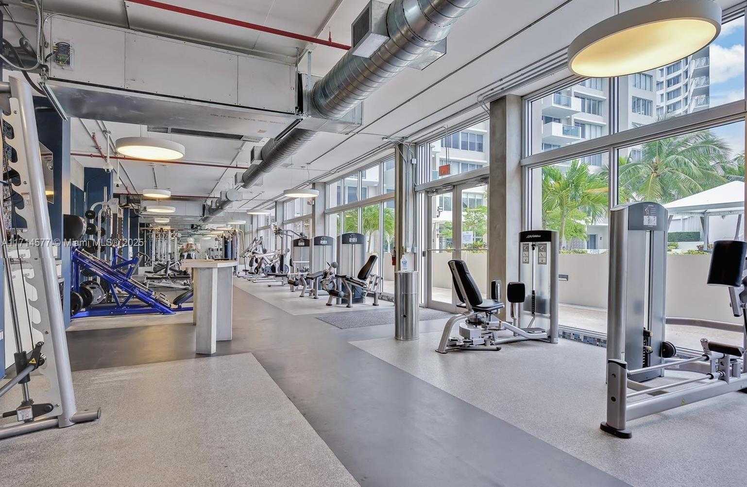 Small Image of 1200 WEST AVE #1128, Miami Beach Number 18