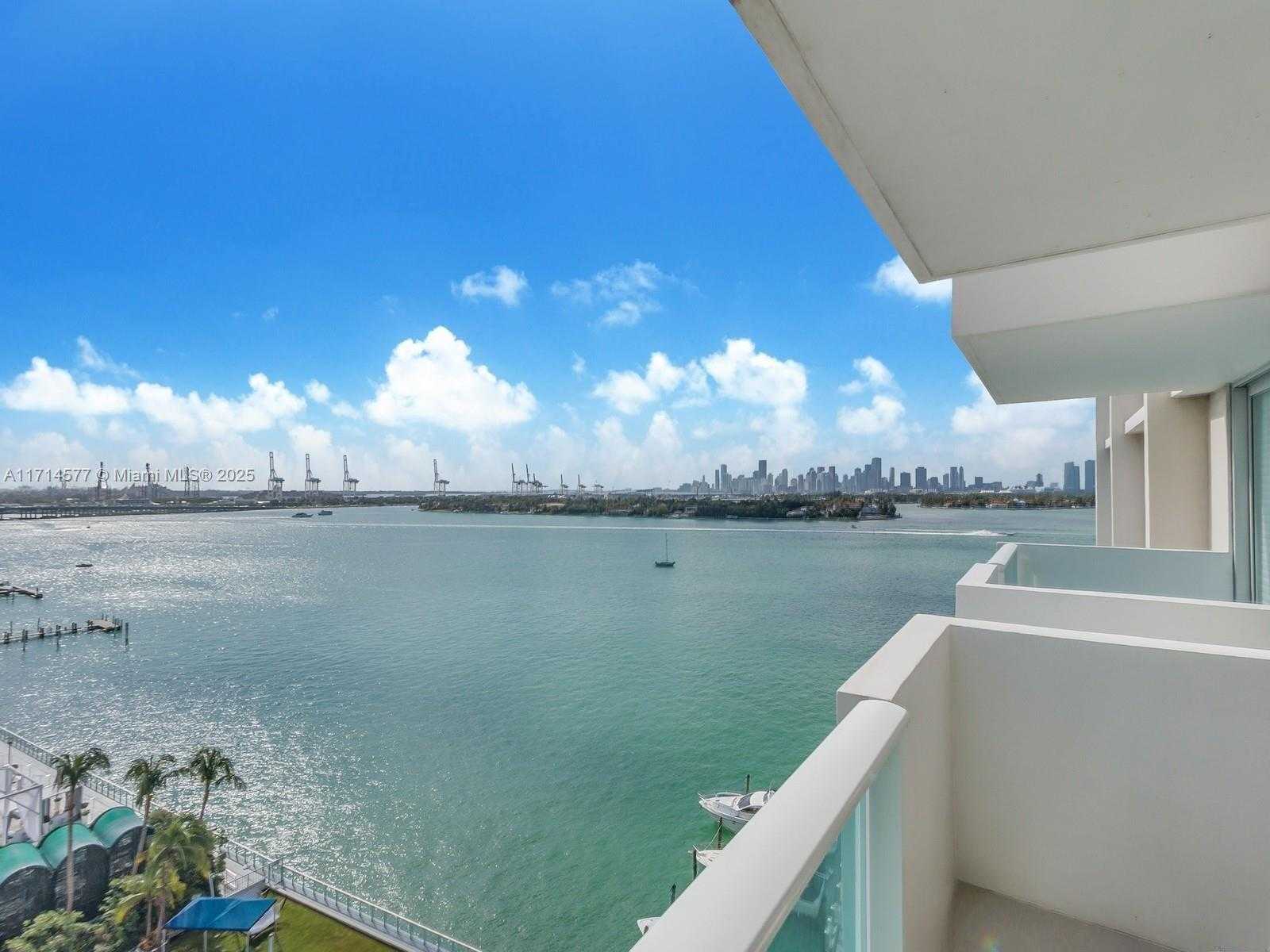 Small Image of 1200 WEST AVE #1128, Miami Beach Number 2