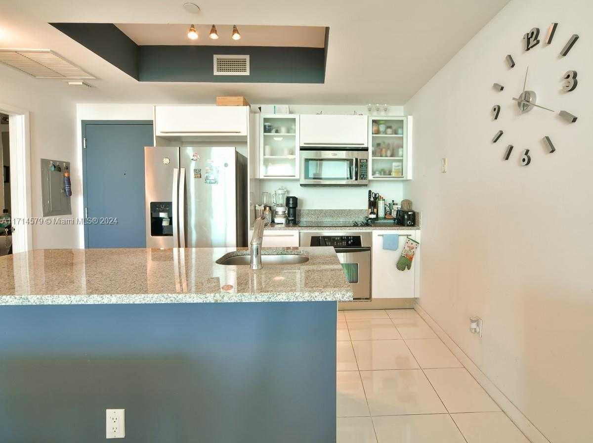 Small Image of 888 BISCAYNE BLVD #2511, Miami Number 5