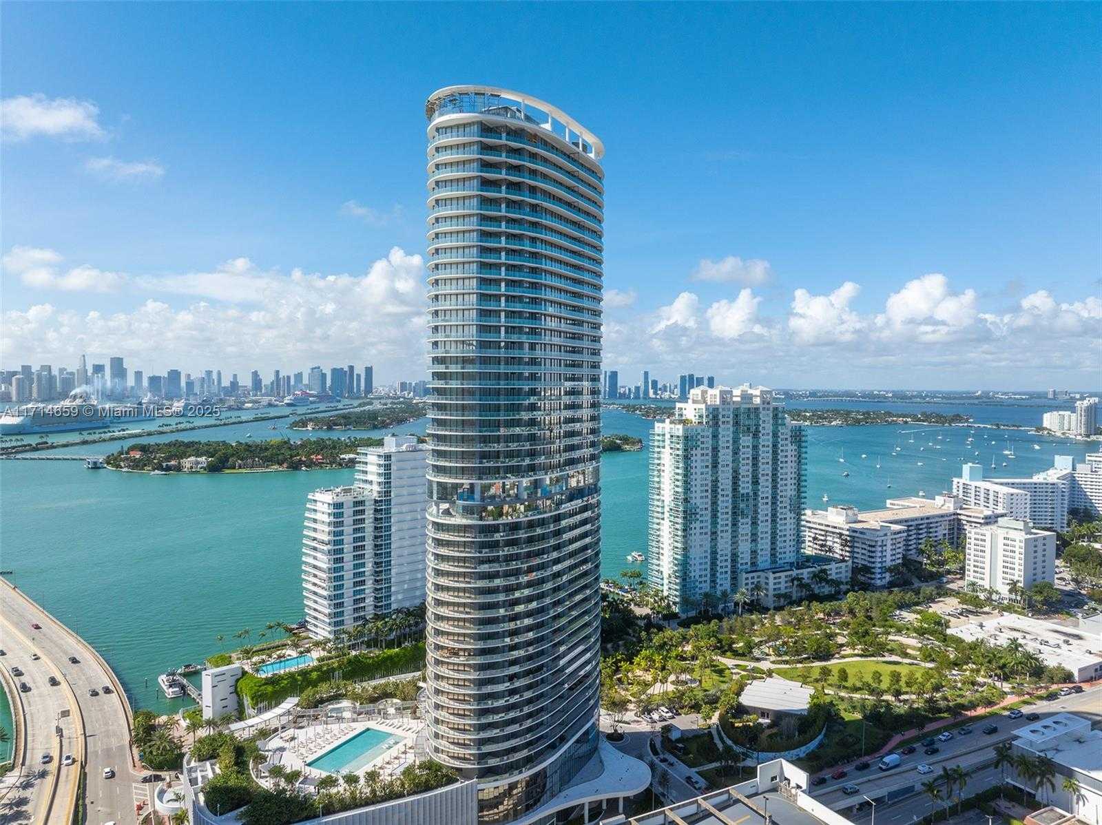 Small Image of 500 ALTON RD #1608, Miami Beach Number 2
