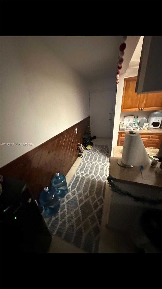 Imagen de Pequeño Objeto