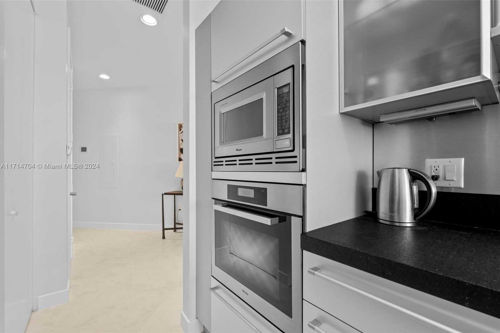 Small Image of 18201 COLLINS AVE #201A, Sunny Isles Beach Number 10