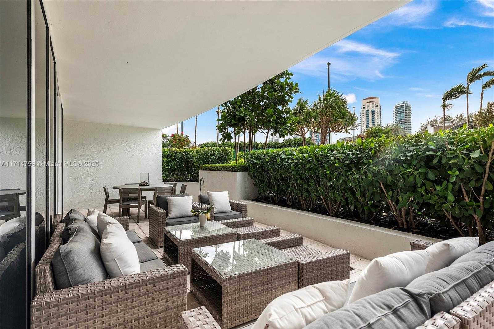 Small Image of 400 ALTON RD #509, Miami Beach Number 10