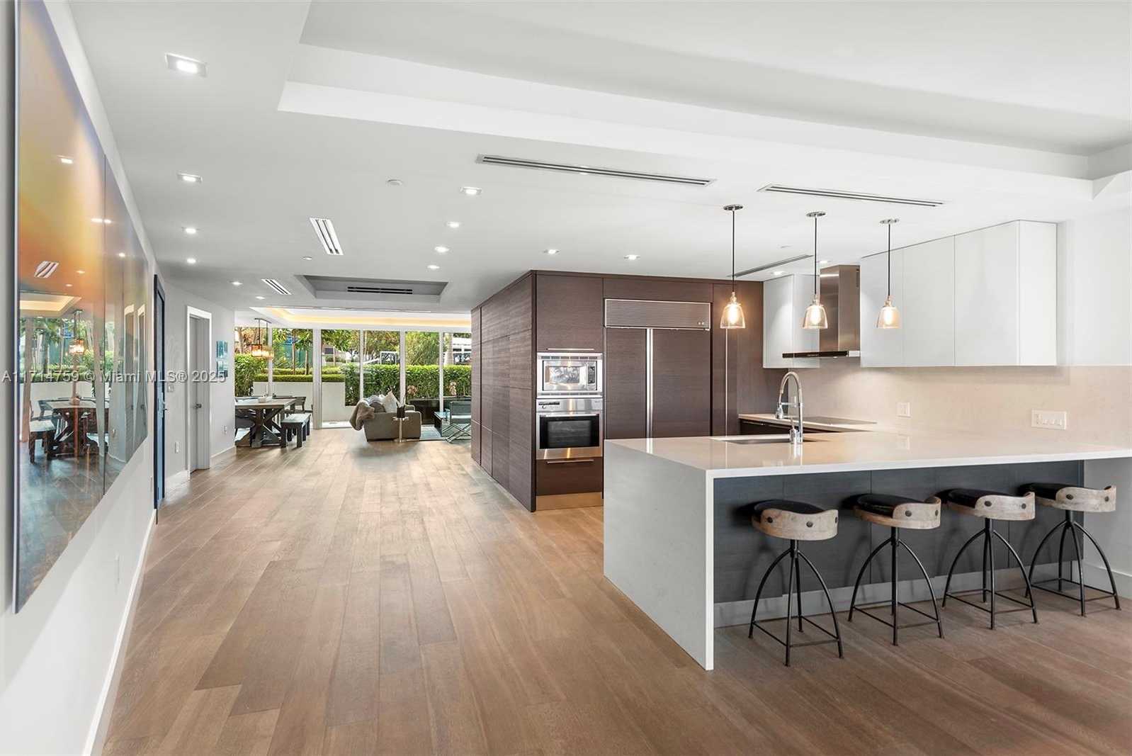 Small Image of 400 ALTON RD #509, Miami Beach Number 17