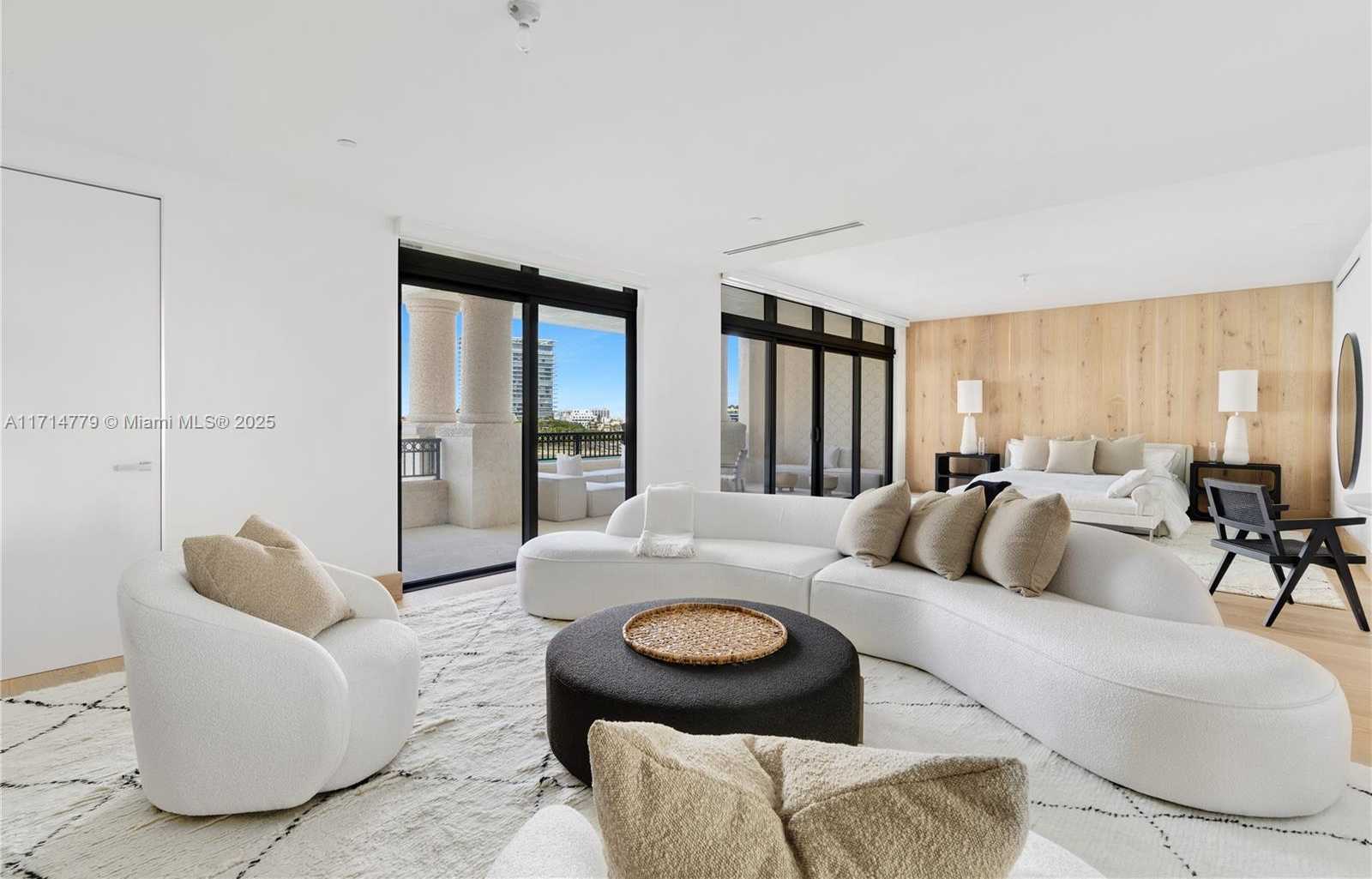 Small Image of 7061 FISHER ISLAND DR #7061, Miami Beach Number 21