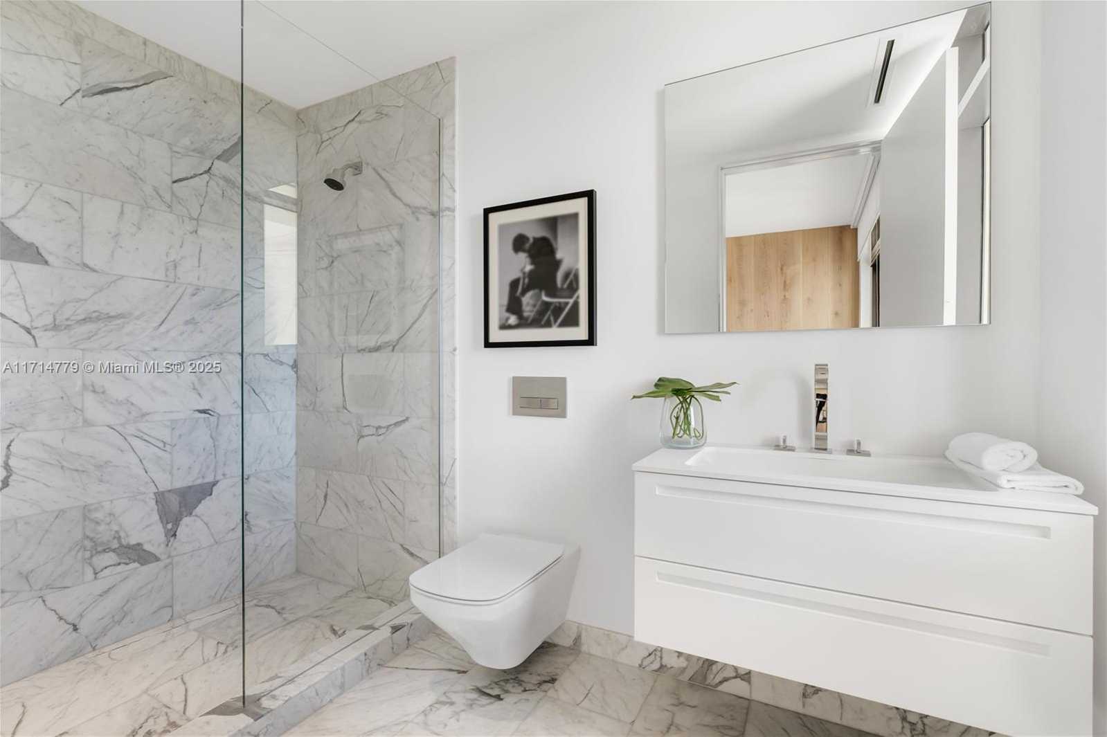 Small Image of 7061 FISHER ISLAND DR #7061, Miami Beach Number 26