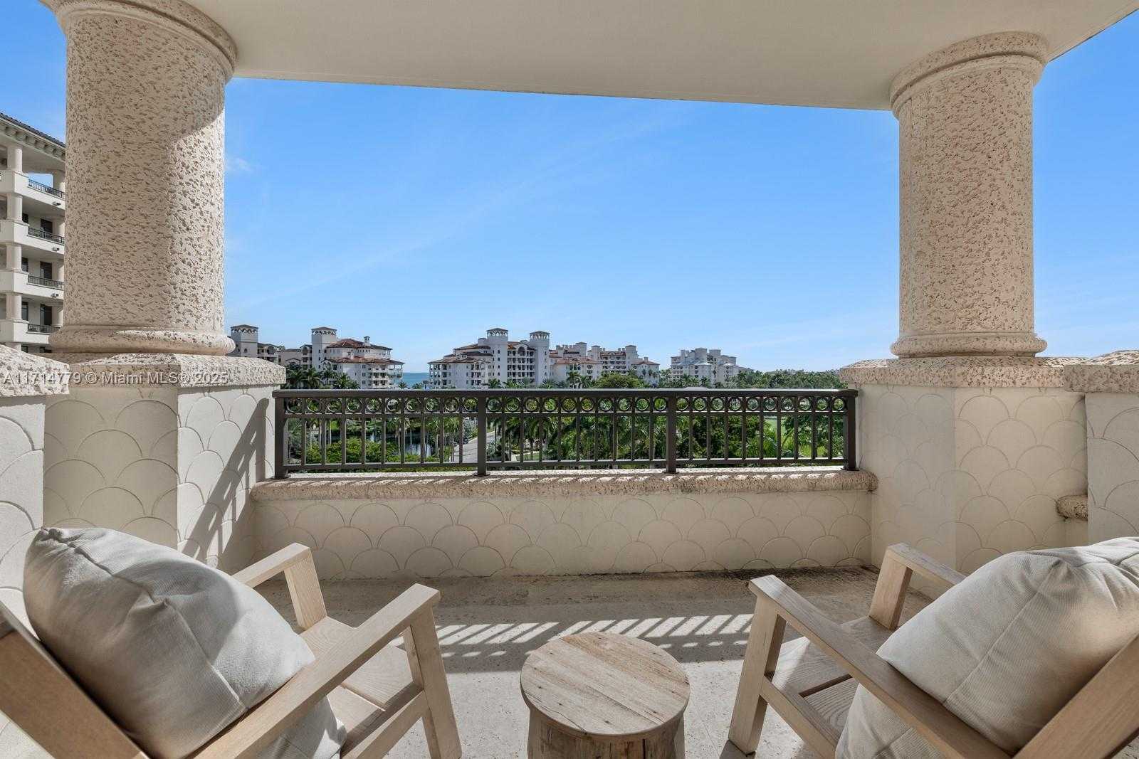 Small Image of 7061 FISHER ISLAND DR #7061, Miami Beach Number 27