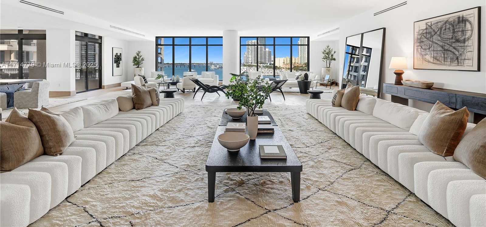 Small Image of 7061 FISHER ISLAND DR #7061, Miami Beach Number 3
