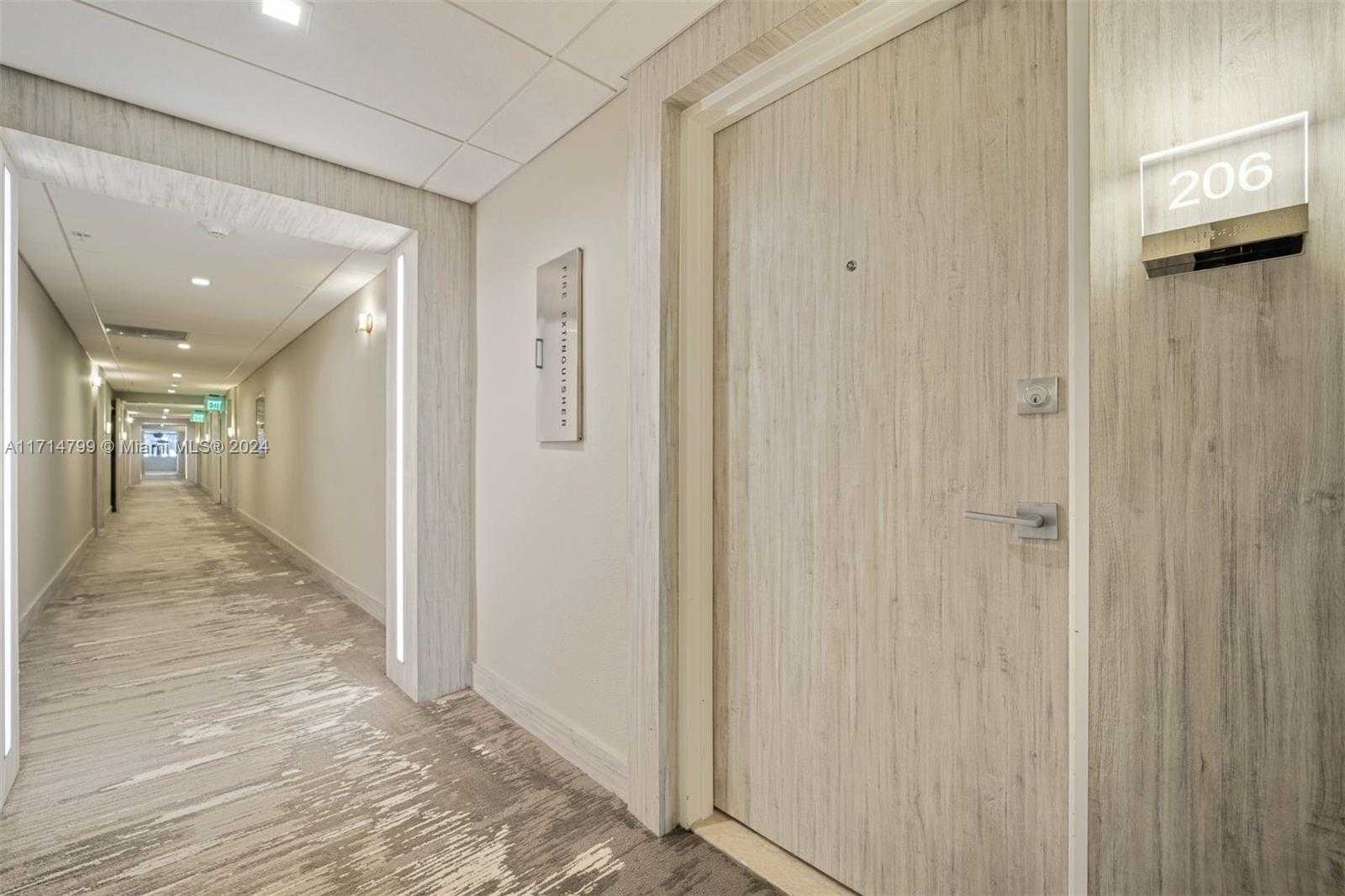 Small Image of 10275 COLLINS AVE #206, Bal Harbour Number 18