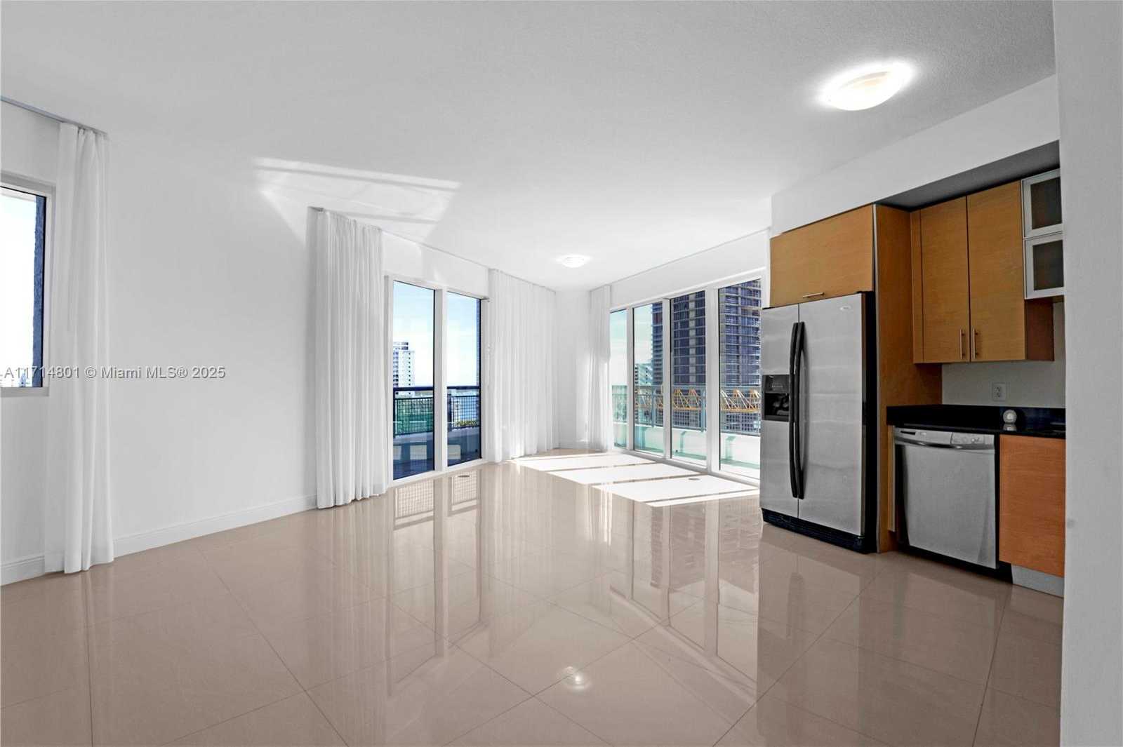 Small Image of 60 SOUTH WEST 13TH ST #1700, Miami Number 6