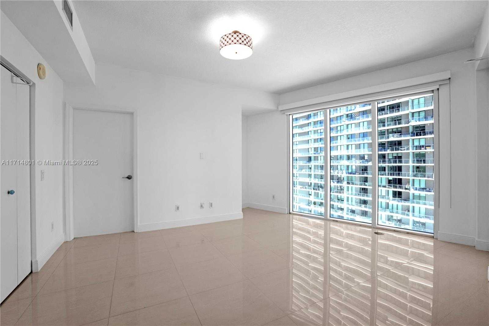 Small Image of 60 SOUTH WEST 13TH ST #1700, Miami Number 7