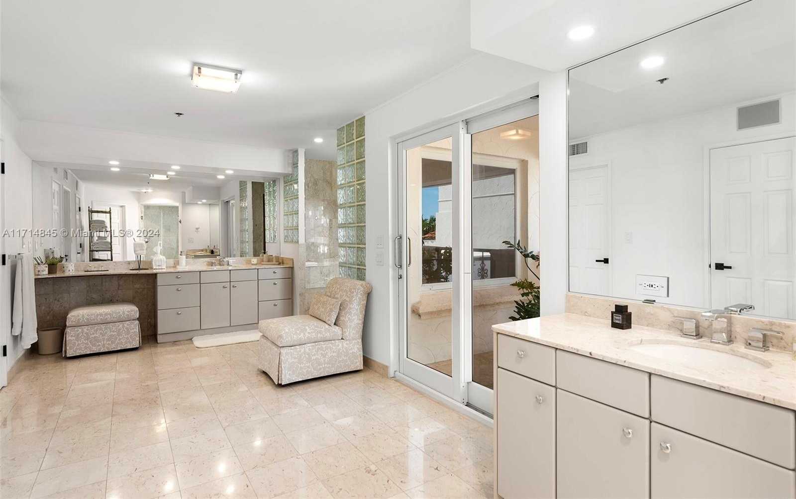 Small Image of 2444 FISHER ISLAND DR #5404, Miami Beach Number 33