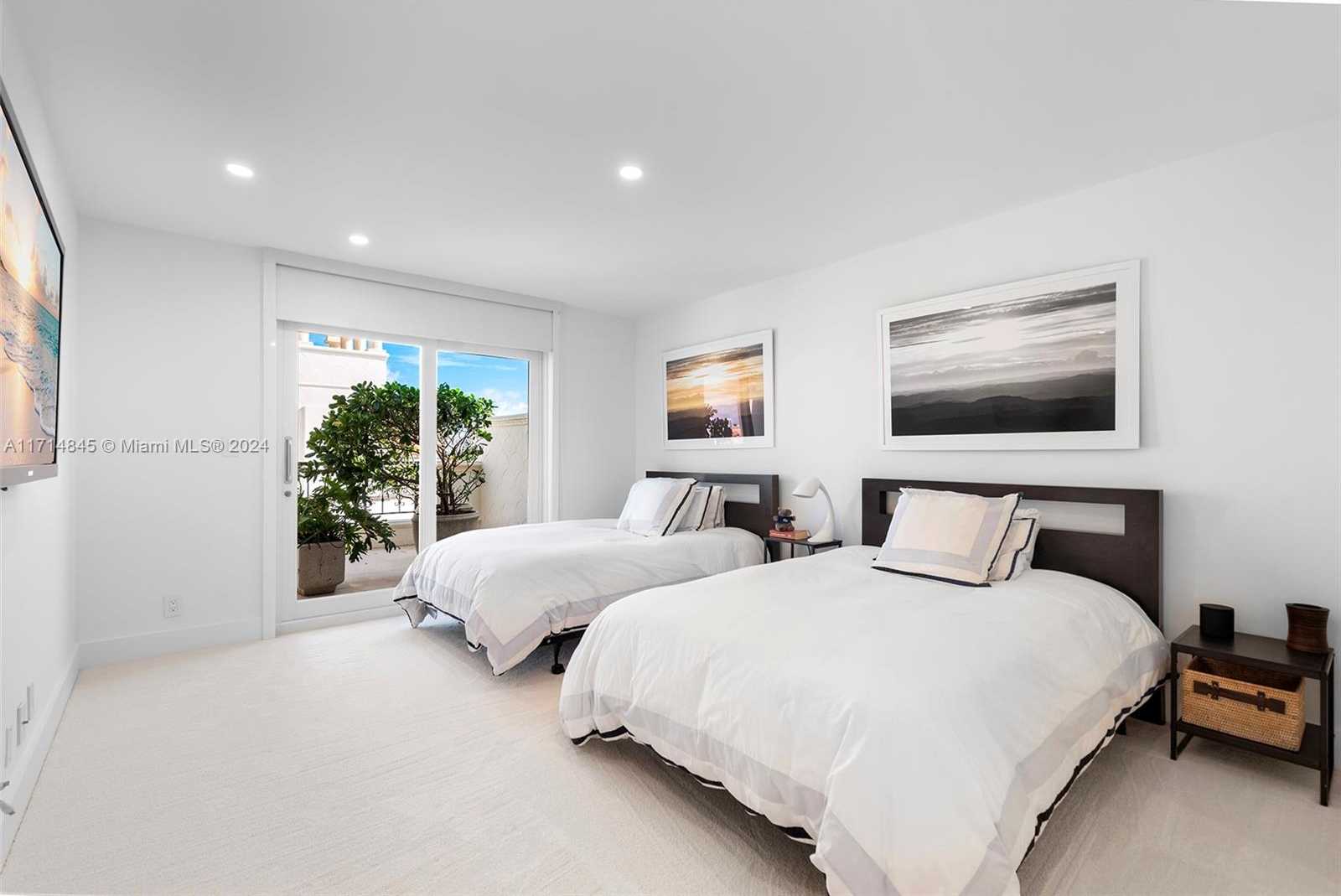 Small Image of 2444 FISHER ISLAND DR #5404, Miami Beach Number 37